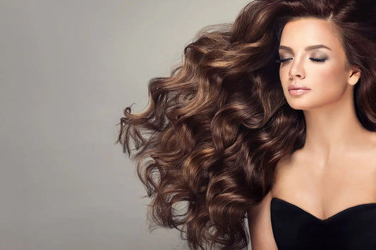 The Ultimate Guide to Caring for Wavy Hair: Tips and Tricks for Maximum Hydration!